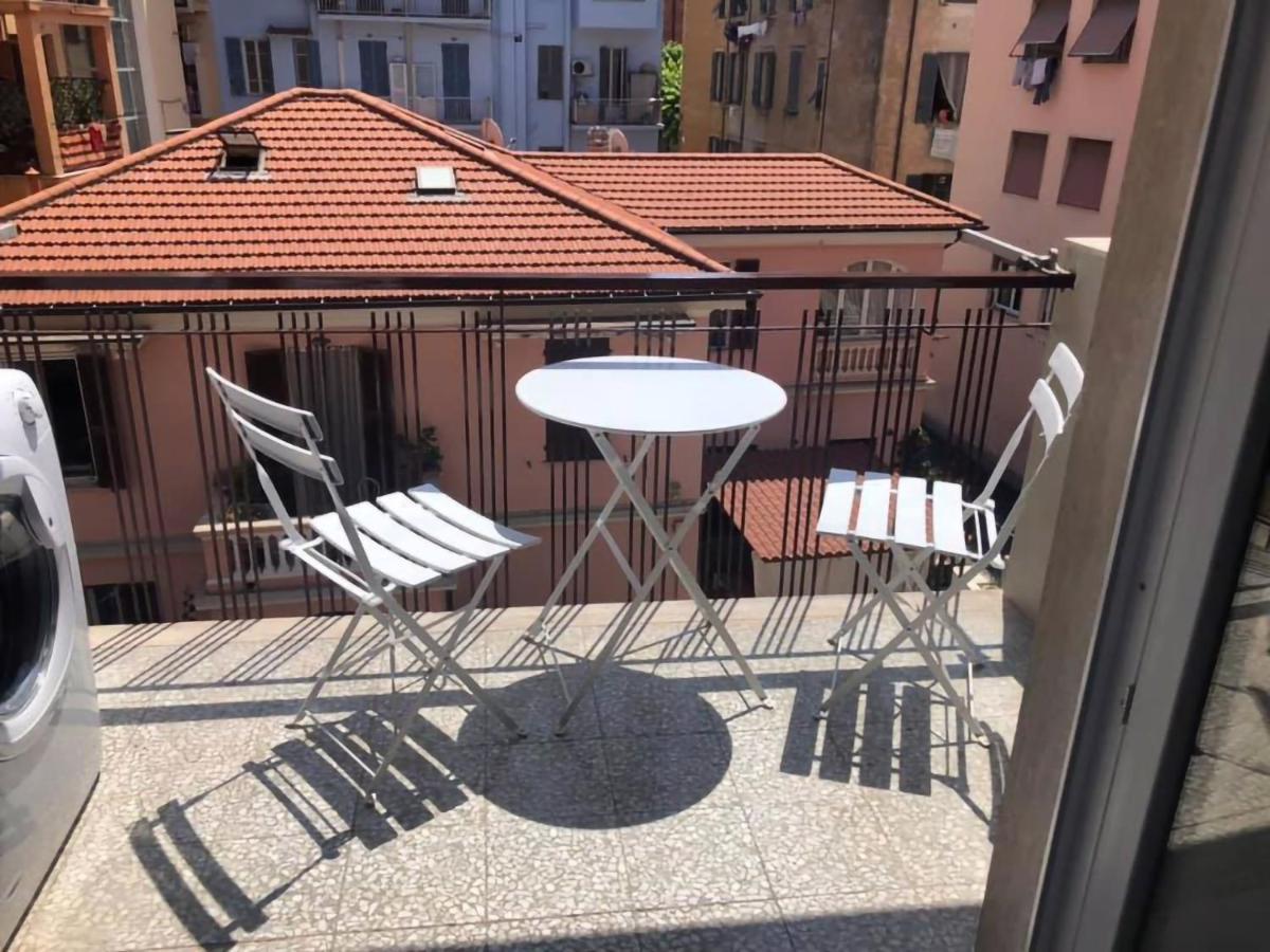 Ferienwohnung A Due Passi Dal Mare Ventimiglia Exterior foto